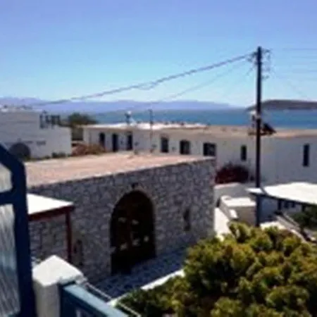 Julia Πανσιόν 2*
