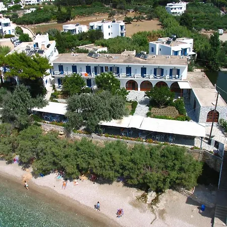 Julia Πανσιόν